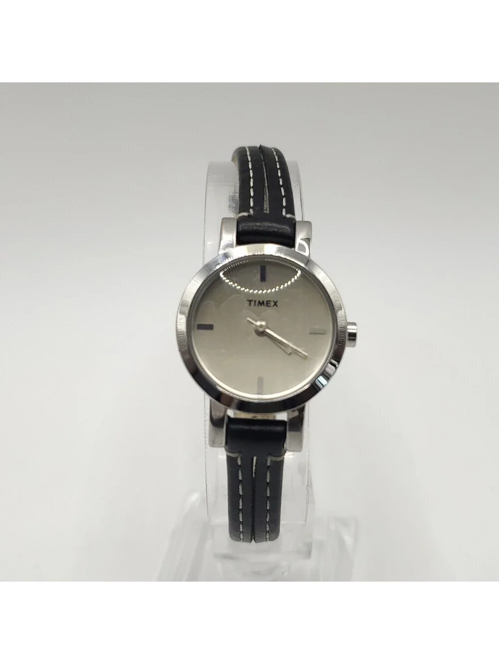 Timex Quartz Silver Tone Womens Watch 23mm Black Leather Band New Battery